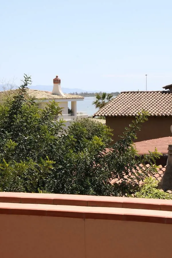 La Villa 3 Apartments Cagliari