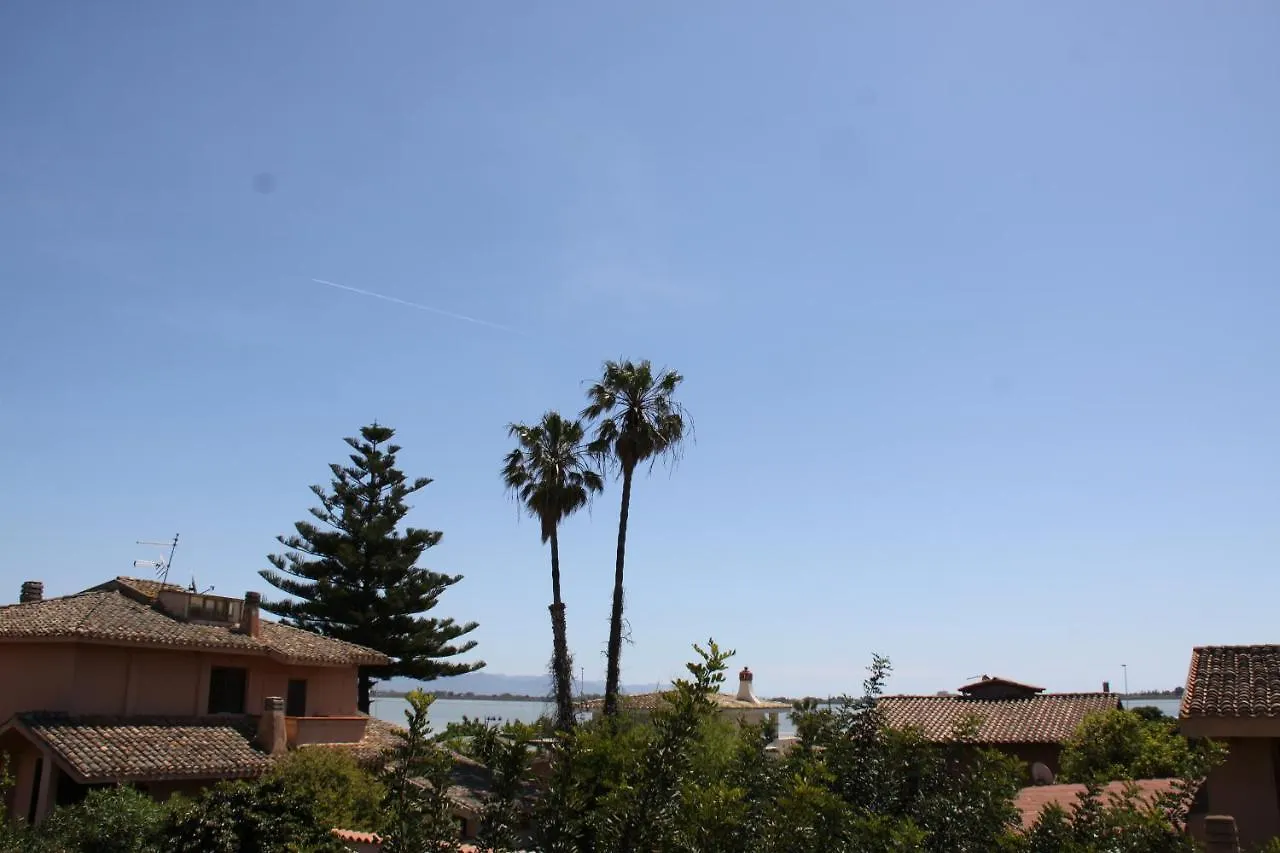 La Villa 3 Apartments Cagliari